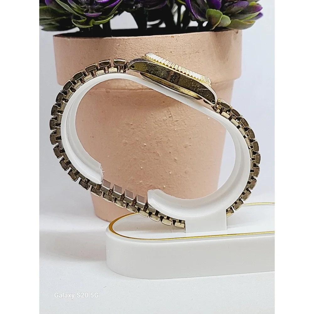 Womens Two Tone Gold‎ Silver Quartz Watch Fluted Bezel Expansion Band WS81 415